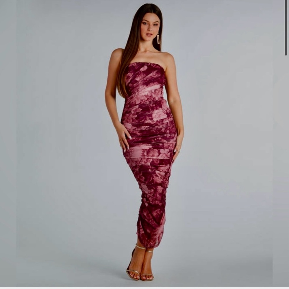 Windsor Elegant Burgundy Strapless Dress XS